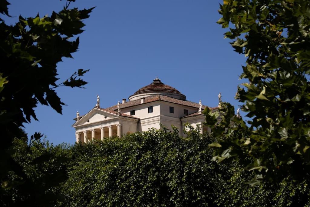 Altea'S Sweet Home In Piazza,Basilica Palladiana วิเชนซา ภายนอก รูปภาพ