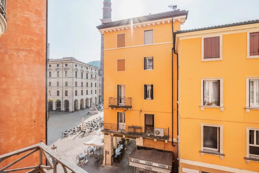 Altea'S Sweet Home In Piazza,Basilica Palladiana วิเชนซา ภายนอก รูปภาพ